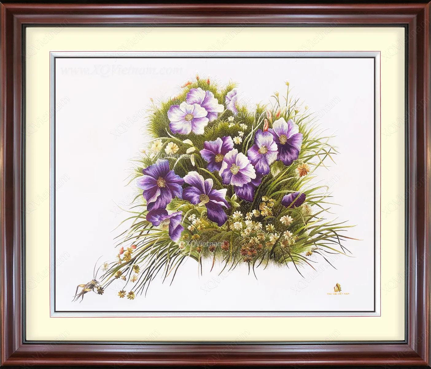 The Taste of the Flowers | Hand-Embroidered Silk Art | 35x50 cm
